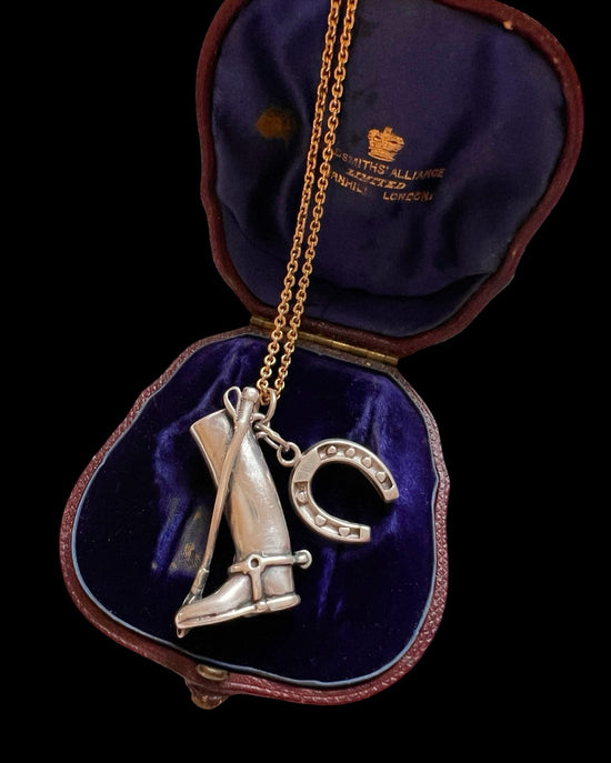 SILVER RIDING BOOT & HORSESHOE PENDANT