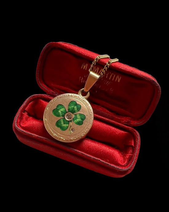 19TH CENTURY ENAMEL & DIAMOND FOUR LEAF CLOVER LOCKET