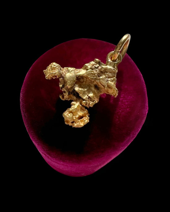 19TH CENTURY GOLD NUGGET PENDANT