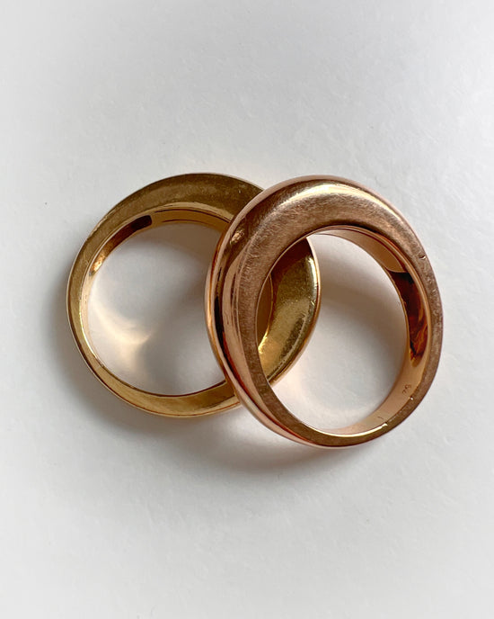 VINTAGE 90’S PIAGET 18CT GOLD DOUBLE DOMED BAND RING