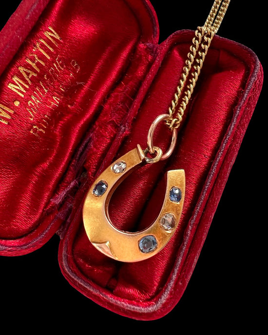 ANTIQUE DIAMOND & SAPPHIRE HORSESHOE PENDANT