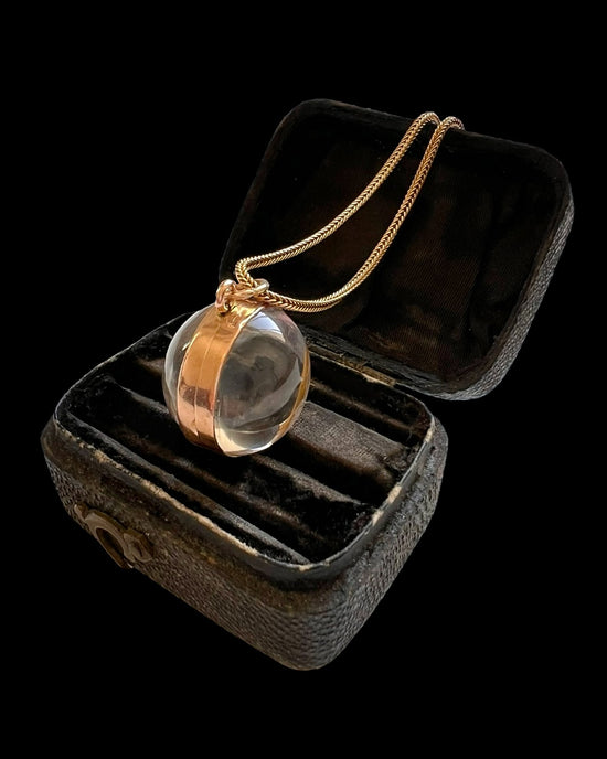 ANTIQUE ROCK CRYSTAL & 9CT GOLD SPHERE LOCKET