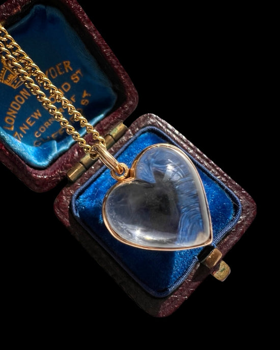 VICTORIAN CRYSTAL HEART LOCKET