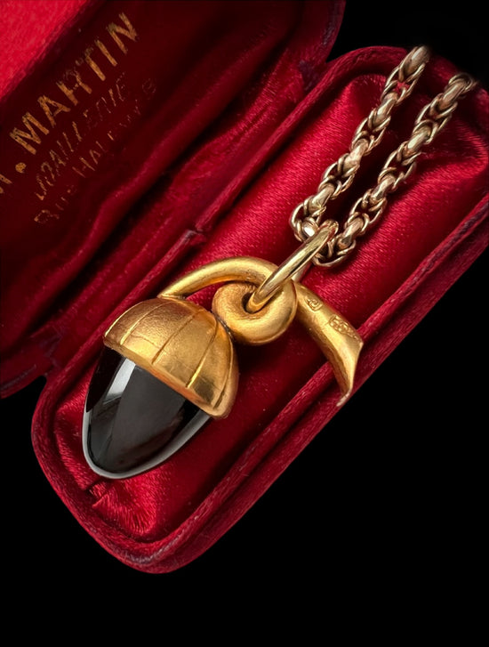 MID 19TH CENTURY GARNET & HIGH CARAT GOLD ACORN PENDANT