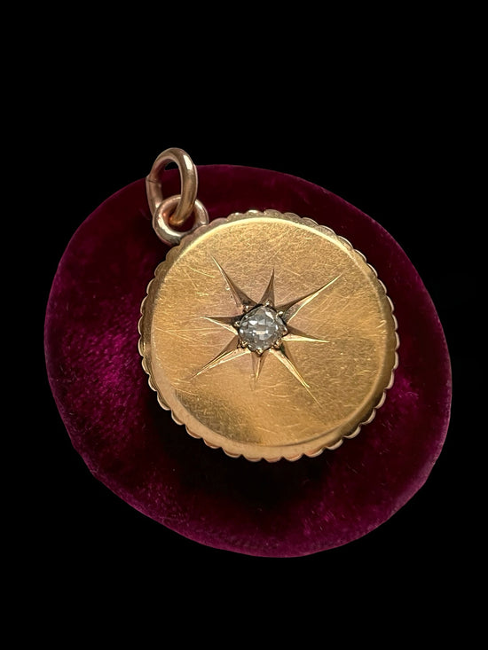 ANTIQUE DIAMOND SET 15CT GOLD DISC PENDANT
