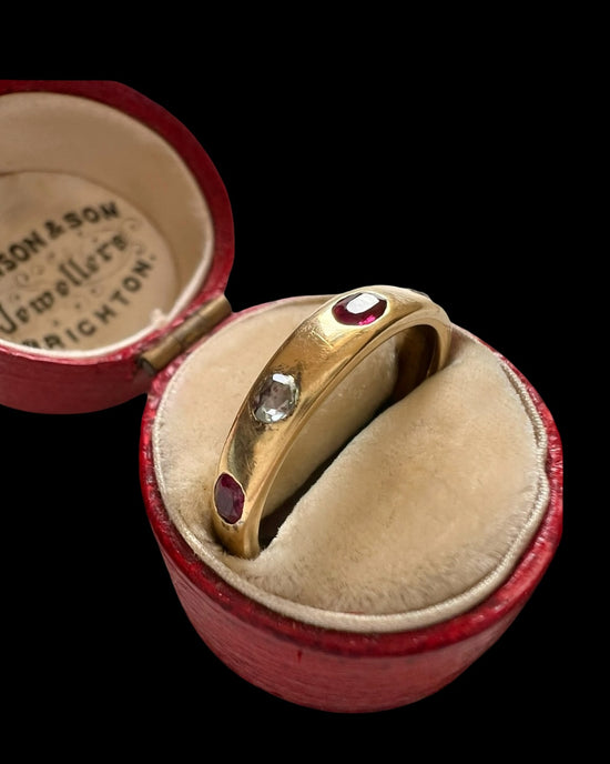 VICTORIAN RUBY & DIAMOND FIVE STONE FLUSH SET RING