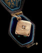 VINTAGE 9CT GOLD GEM SET DICE PENDANT