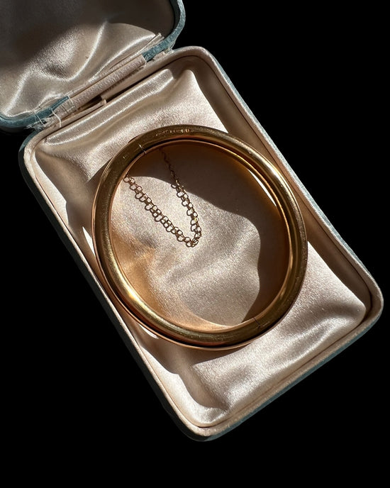 ANTIQUE 9CT GOLD BANGLE