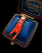 EARLY 19TH CENTURY MINI ‘MANO CORNUTO’ CORAL HAND PENDANT