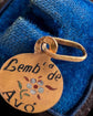VINTAGE PORTUGUESE 19CT GOLD & ENAMEL ‘LEMB CĄ DE AVÓ’ CHARM