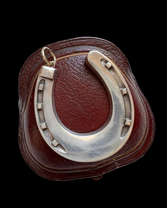 LARGE VICTORIAN SILVER HORSESHOE PENDANT