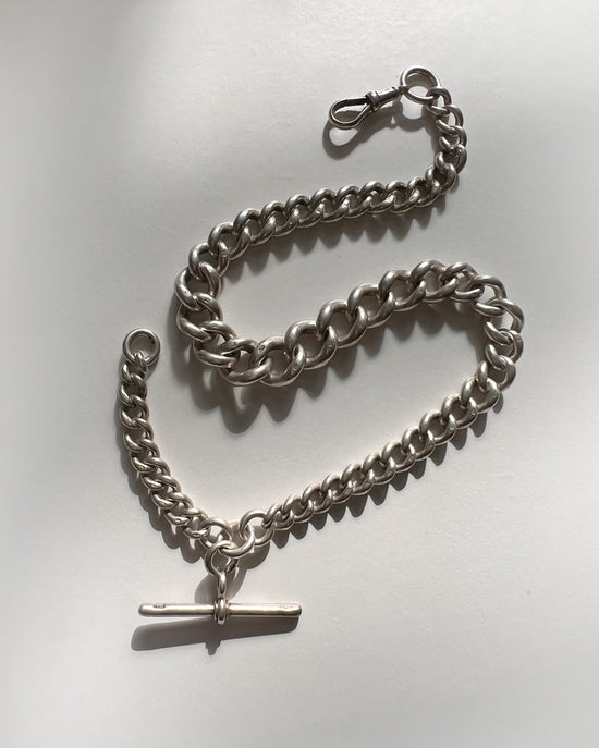 A SUPER CHUNKY ANTIQUE SILVER CURB CHAIN