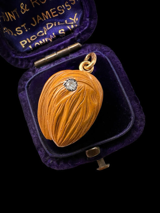 LATE VICTORIAN AGATE AND DIAMOND NUT PENDANT