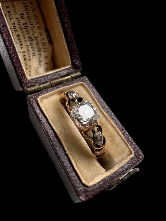 GEORGIAN DIAMOND RING WITH SCROLLED SHANK