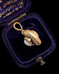 ANTIQUE 15CT GOLD ENGRAVED HEART SET WITH OPAL & EMERALD
