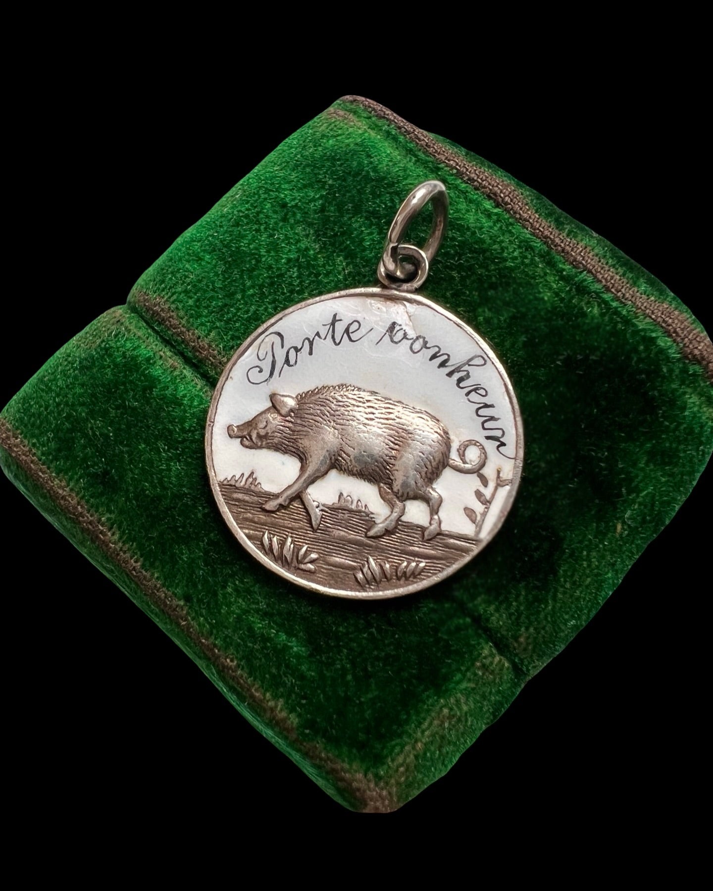 ANTIQUE FRENCH 'PORTE BONHEUR' GOOD LUCK CHARM – The Old Cut