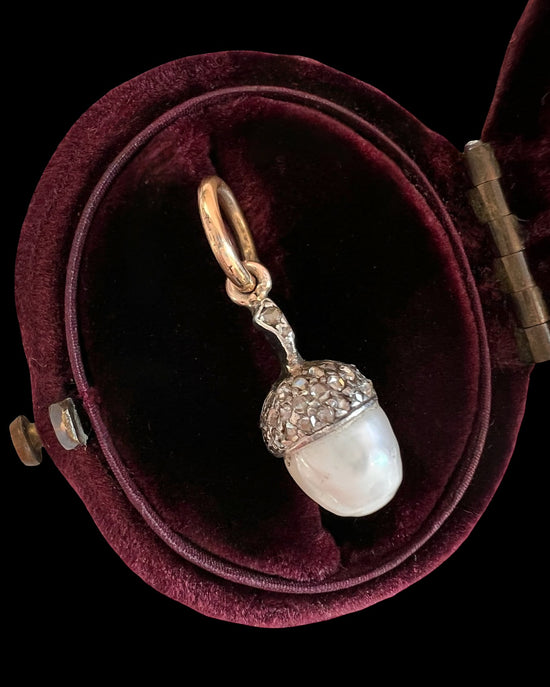 VICTORIAN DIAMOND & PEARL ACORN PENDANT