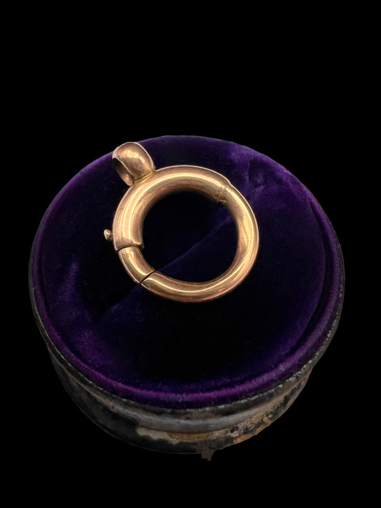ANTIQUE 9CT GOLD BOLT RING