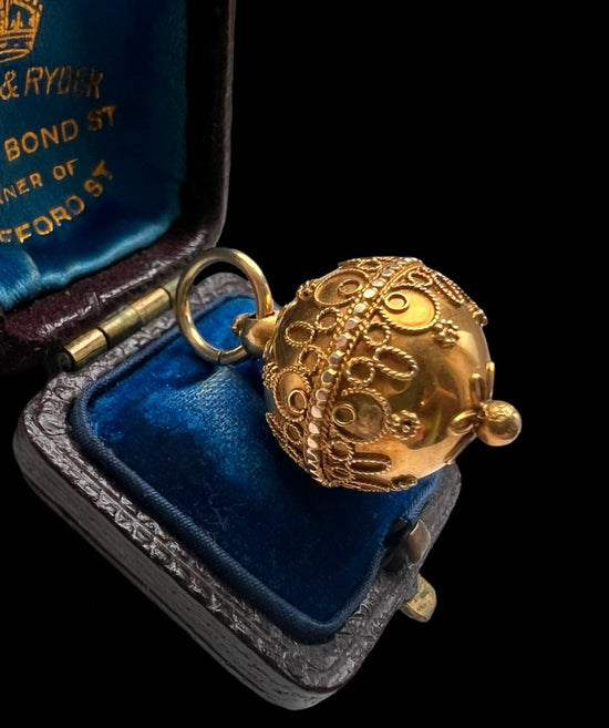 ETRUSCAN REVIVAL GOLD SPHERE PENDANT