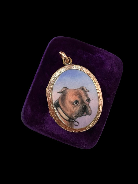 VICTORIAN PAINTED DOG LOCKET