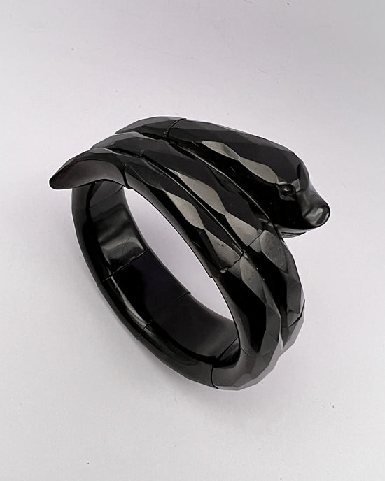 VICTORIAN CHUNKY WHITBY JET SNAKE BANGLE