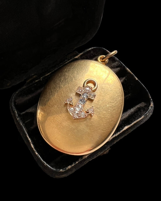 ANTIQUE DIAMOND ANCHOR 18CT GOLD LOCKET