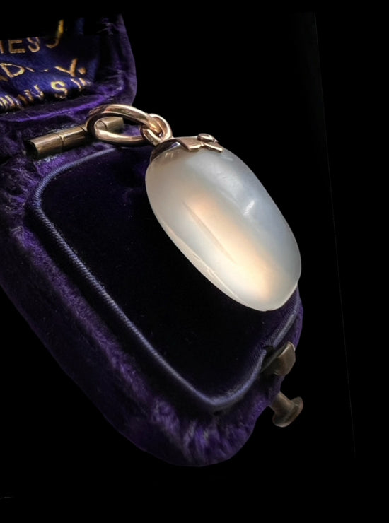 VICTORIAN MOONSTONE PENDANT