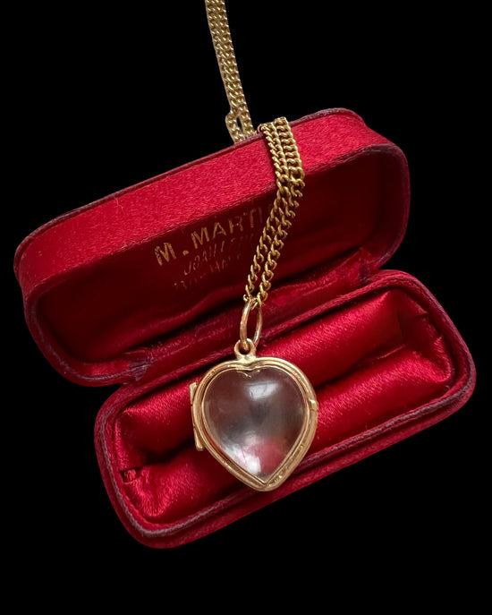 VICTORIAN HEART ROCK CRYSTAL LOCKET