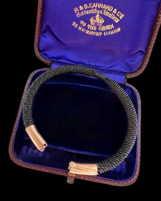 ANTIQUE WOVEN ELEPHANT HAIR BANGLE