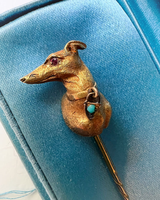 VICTORIAN 15CT GOLD WHIPPET DOG STICKPIN WITH HEART COLLAR