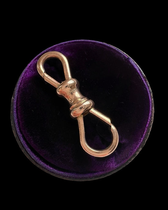 VICTORIAN 9CT GOLD DOUBLE DOG CLIP