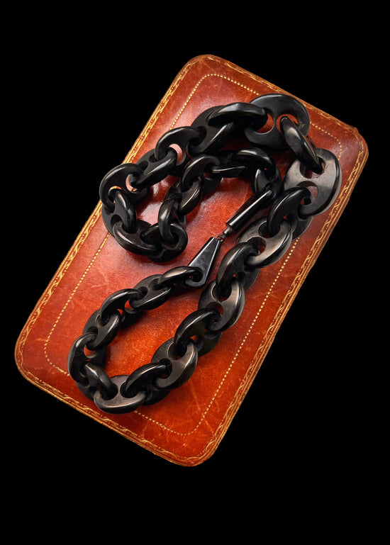 VICTORIAN WHITBY JET MARINER LINK CHAIN
