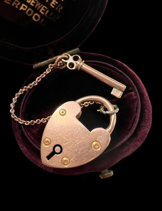 VICTORIAN 9CT GOLD HEART PADLOCK WITH WORKING KEY