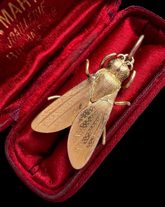 VICTORIAN 15CT GOLD FLY PENDANT