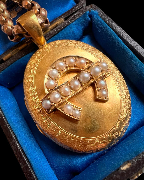 LARGE VICTORIAN 15CT GOLD & PEARL HORSESHOE LOCKET