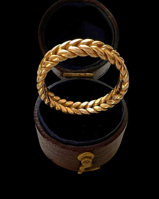 VICTORIAN 18CT GOLD OPTICAL ILLUSION RING