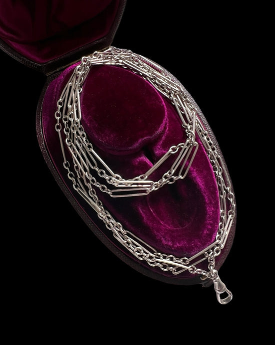 ANTIQUE SILVER REEDED PAPERCLIP GUARD CHAIN