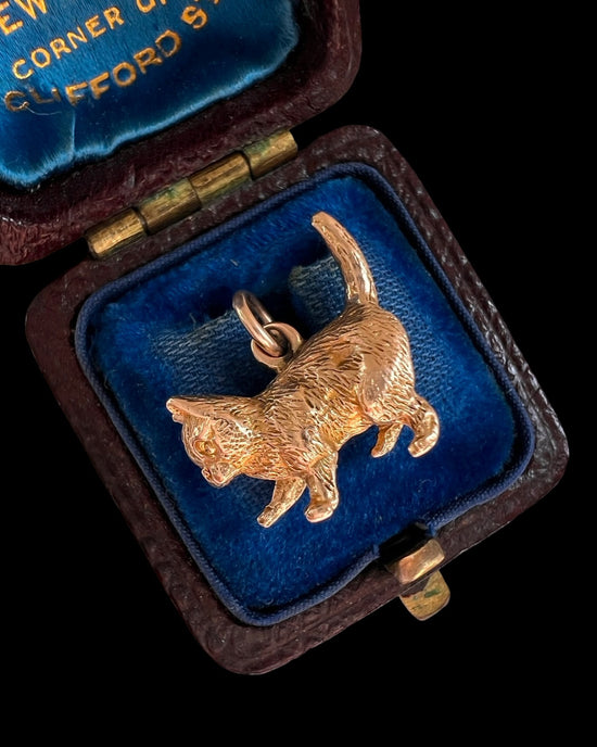 20TH CENTURY 9CT GOLD CAT CHARM