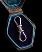 IMMACULATE VICTORIAN 15CT WHITE GOLD DOUBLE DOG CLIP