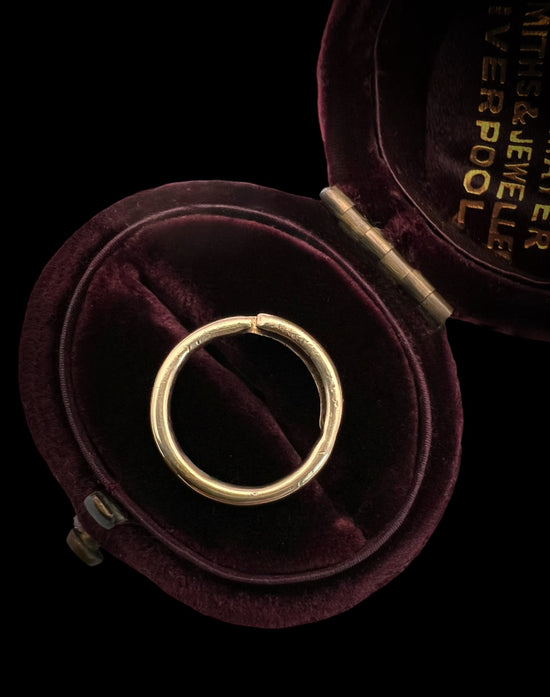 ANTIQUE 9CT GOLD PLAIN SPLIT RING