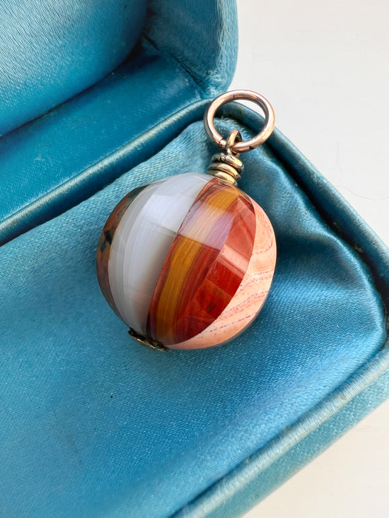 VICTORIAN AGATE SPHERE PENDANT