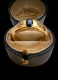 ANTIQUE SAPPHIRE & DIAMOND FLUSH SET RING