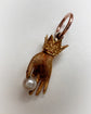 EARLY 19TH CENTURY 15CT GOLD HAND PENDANT