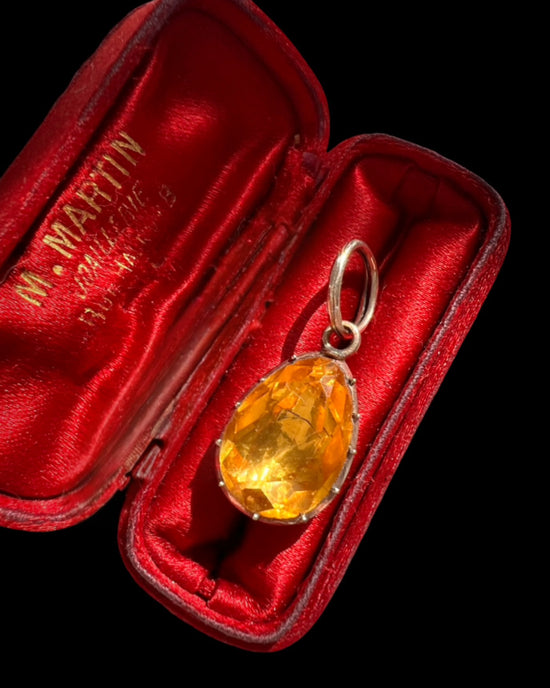GEORGIAN PASTE DROP PENDANT