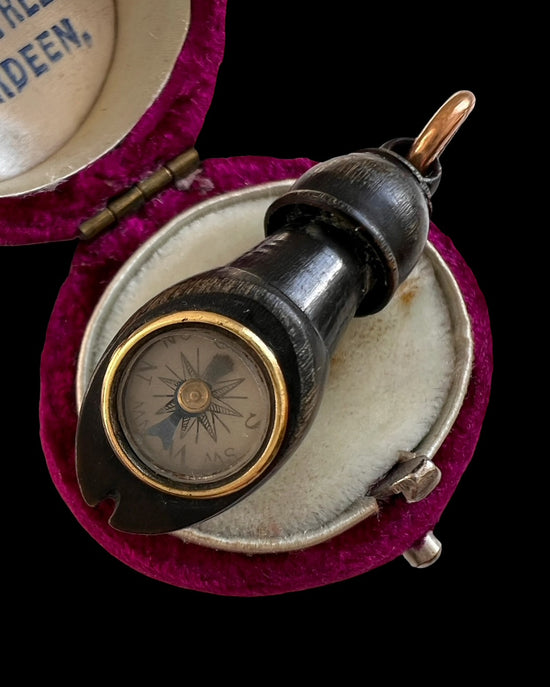 ANTIQUE HOOF COMPASS PENDANT