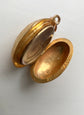 19TH CENTURY FRENCH 18CT GOLD EGG LOCKET