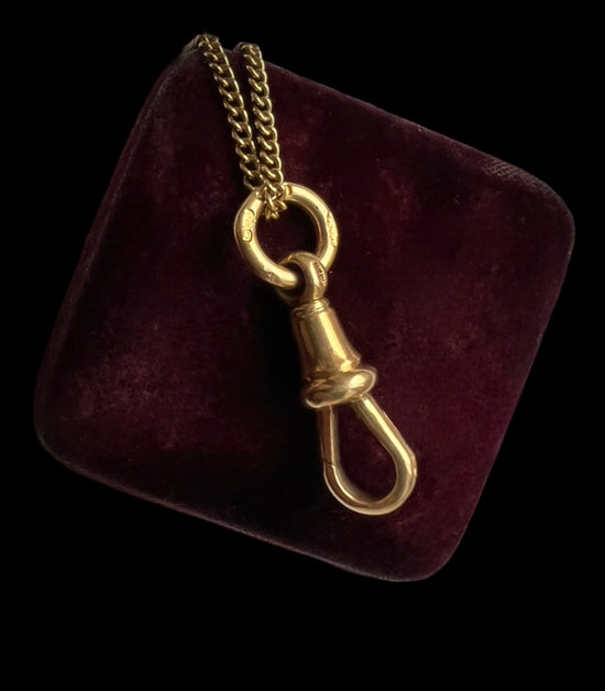 ANTIQUE 18CT GOLD DOG CLIP