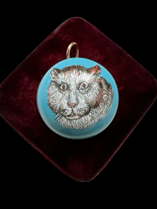 VICTORIAN ENAMEL CAT PENDANT