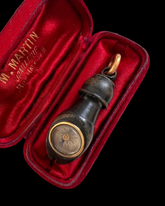 ANTIQUE HOOF COMPASS PENDANT