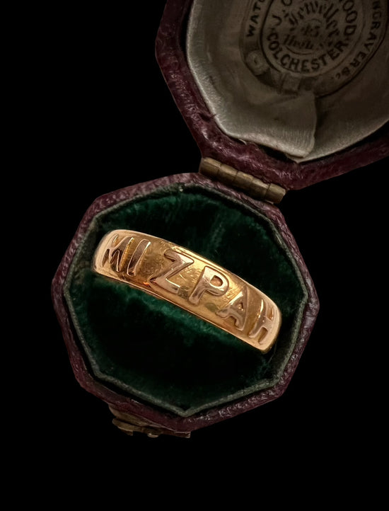 VICTORIAN 22CT ‘MIZPAH’ RING